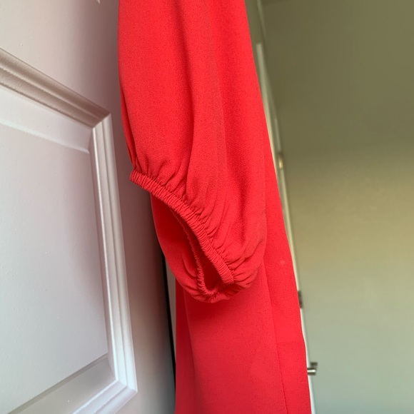 Pink Everly top with bow back! - Picture 6 of 8